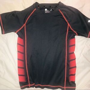 Xersion boys sports T-shirt size 14